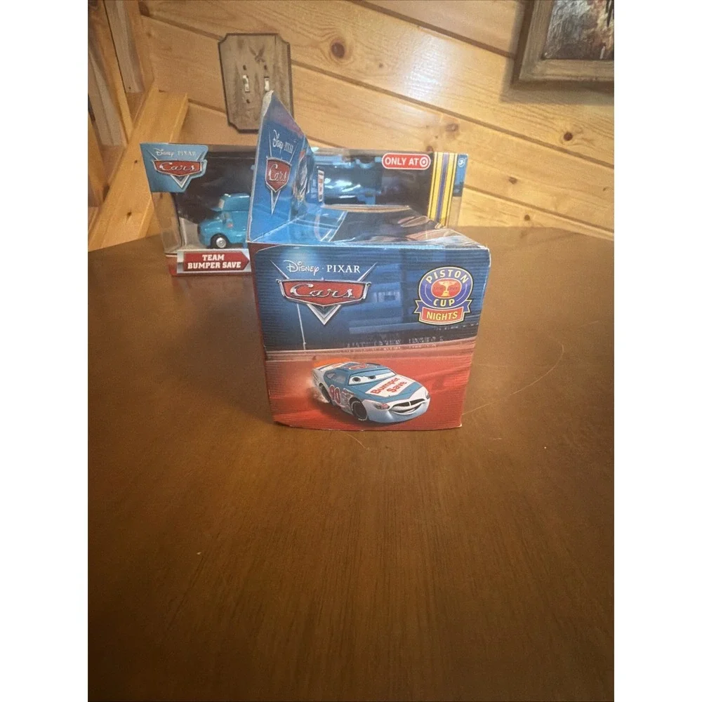 Disney Pixar Cars ULTIMATE Team Bumper Save Crew Hauler And Crew Sets BRAND NEW